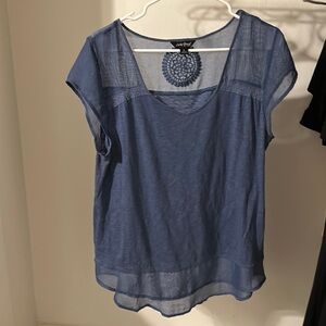 Women’s lucky brand shirt